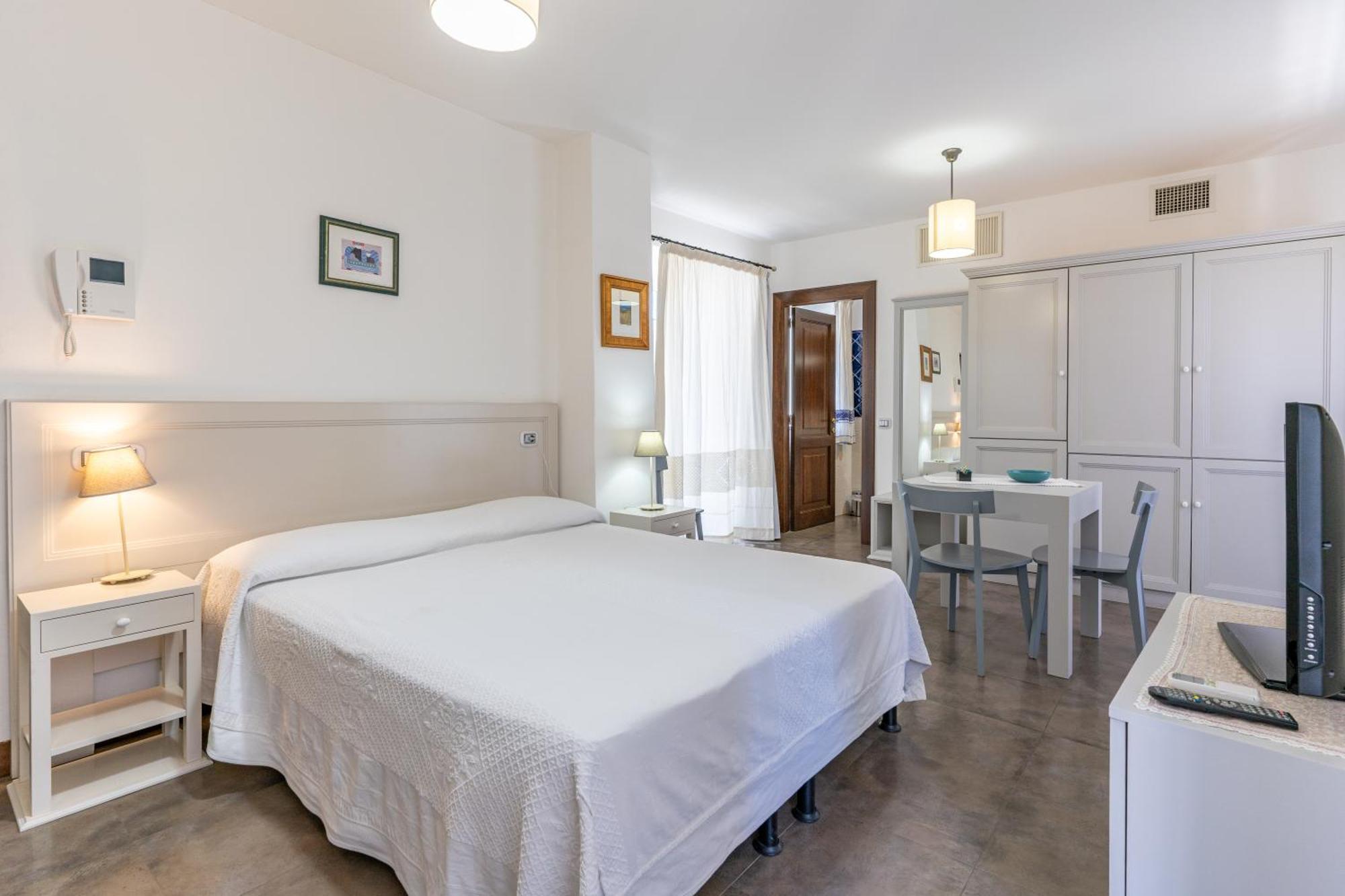 Albergo Residenziale La Corte Tortolì Dış mekan fotoğraf