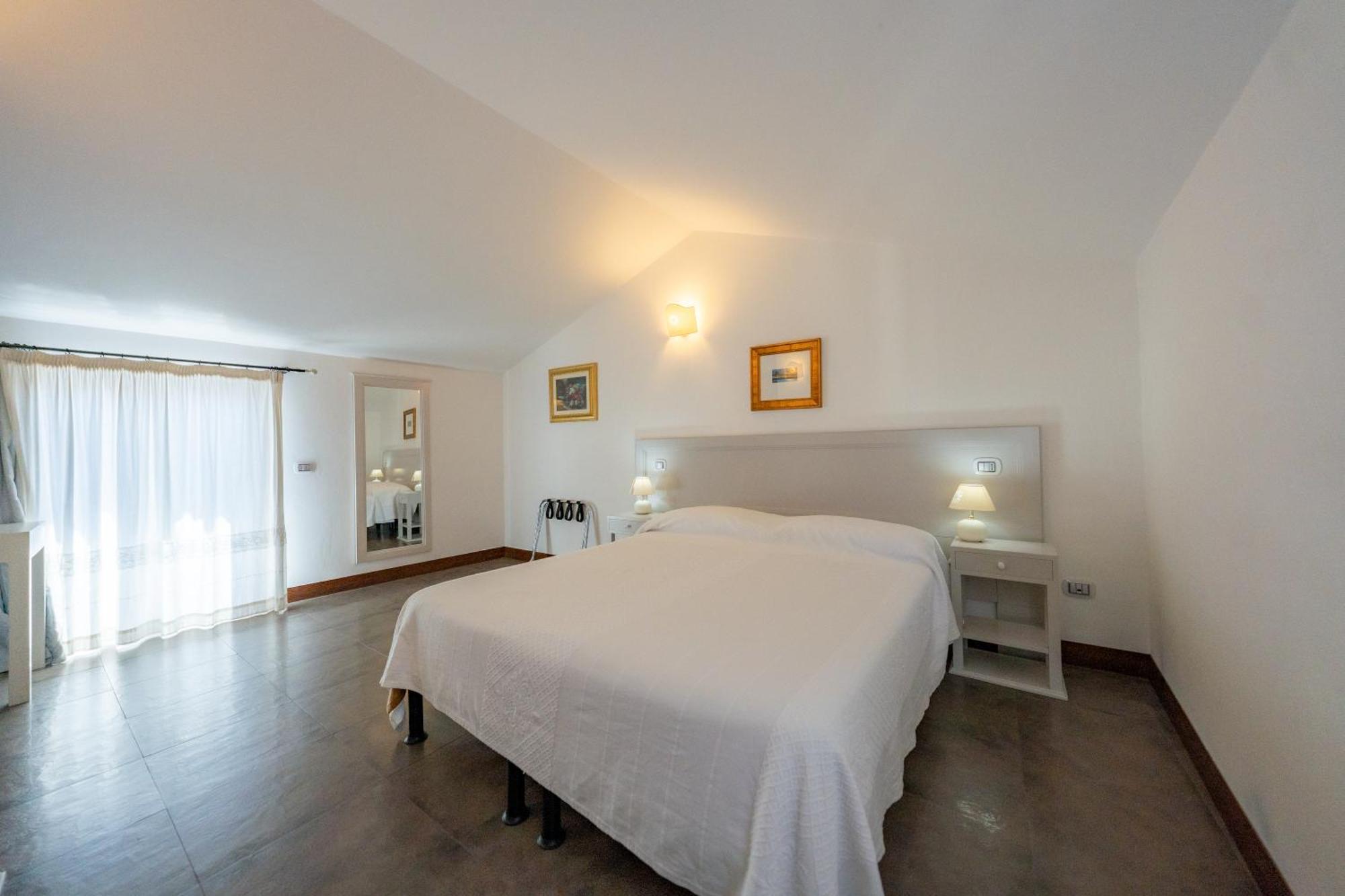 Albergo Residenziale La Corte Tortolì Dış mekan fotoğraf
