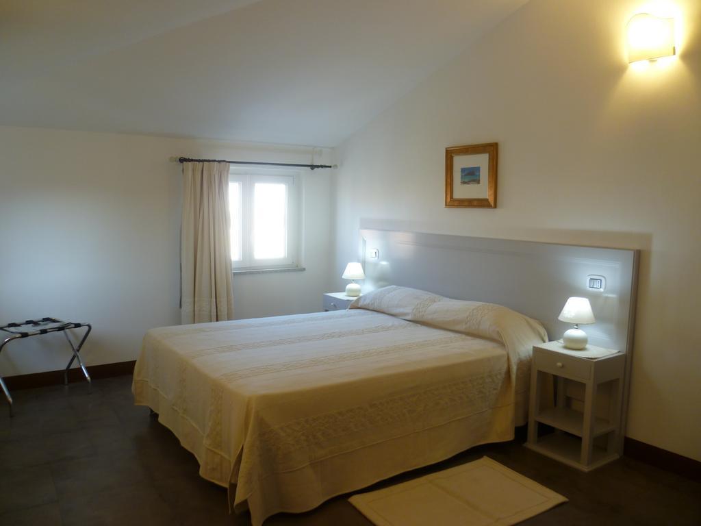 Albergo Residenziale La Corte Tortolì Oda fotoğraf