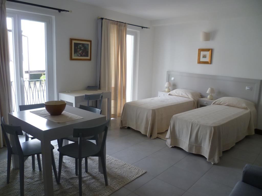 Albergo Residenziale La Corte Tortolì Oda fotoğraf